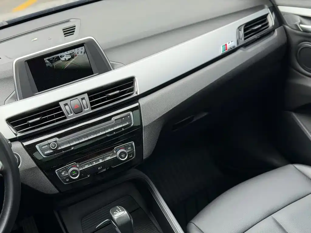 BMW X1 — миниатюра 14