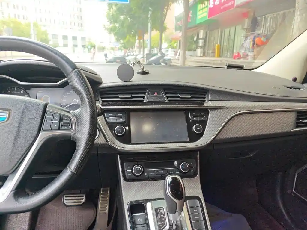 Geely Emgrand GS — миниатюра 6