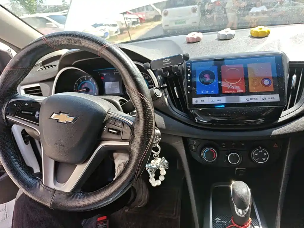Chevrolet Cavalier — миниатюра 10