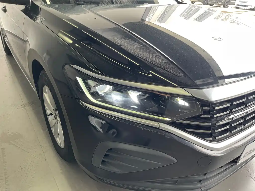 Volkswagen Passat — миниатюра 7