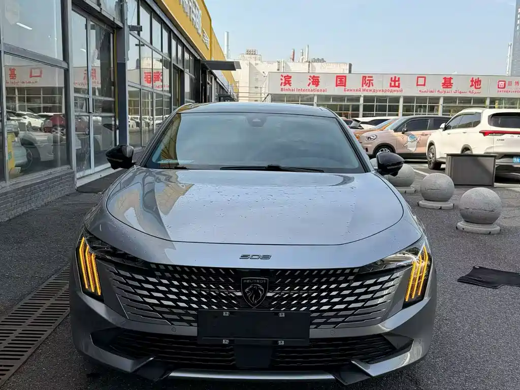 Peugeot 508 — миниатюра 2