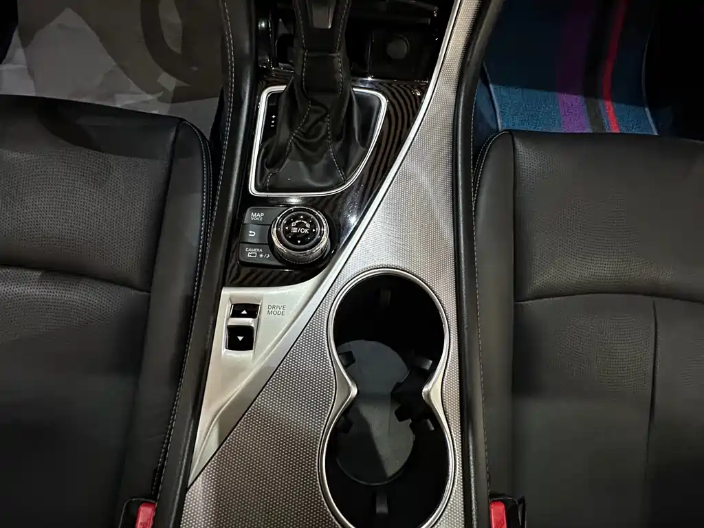 Infiniti Q50L — миниатюра 24