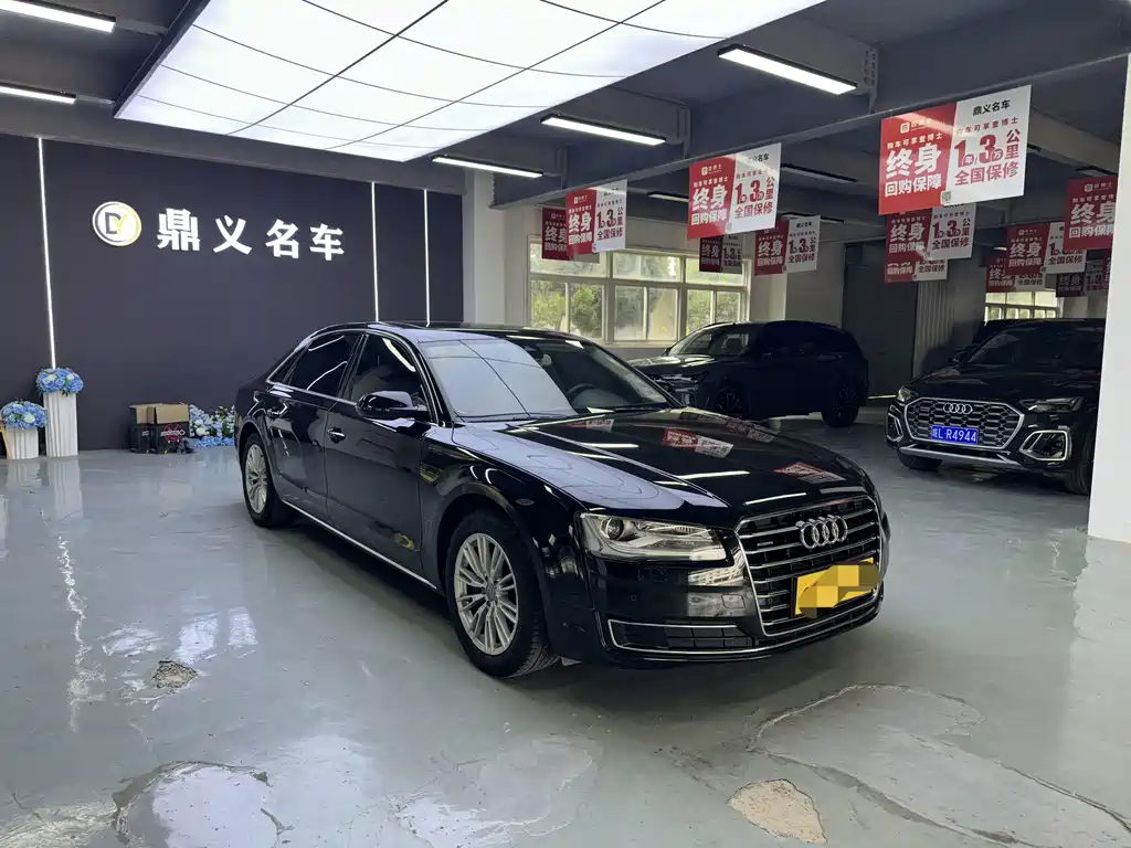 Audi A8 — миниатюра 3