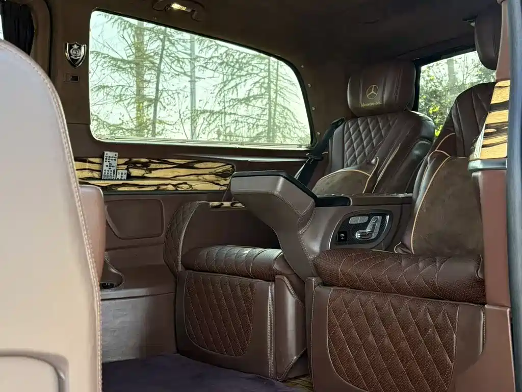 MERCEDES-BENZ V CLASS