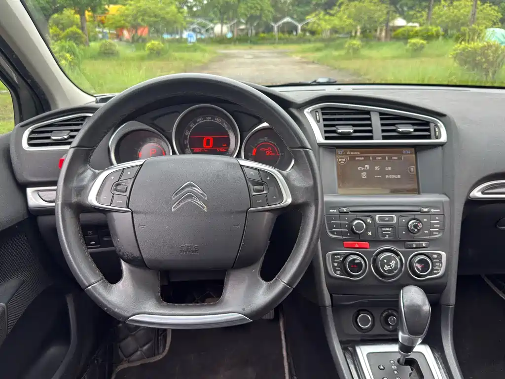 Citroen C4L — миниатюра 8