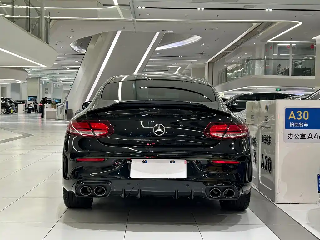 Mercedes-Benz C-Class AMG — миниатюра 9
