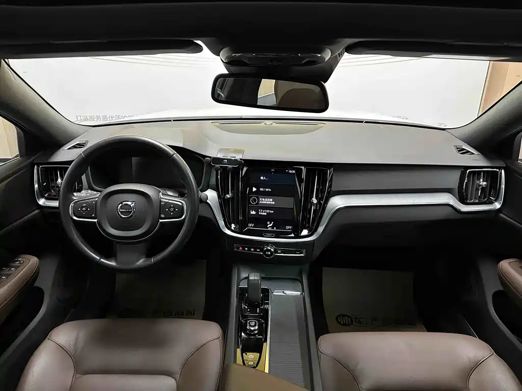 Volvo S60 — миниатюра 10