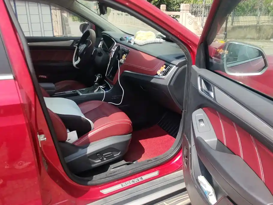 Roewe RX5 — миниатюра 8