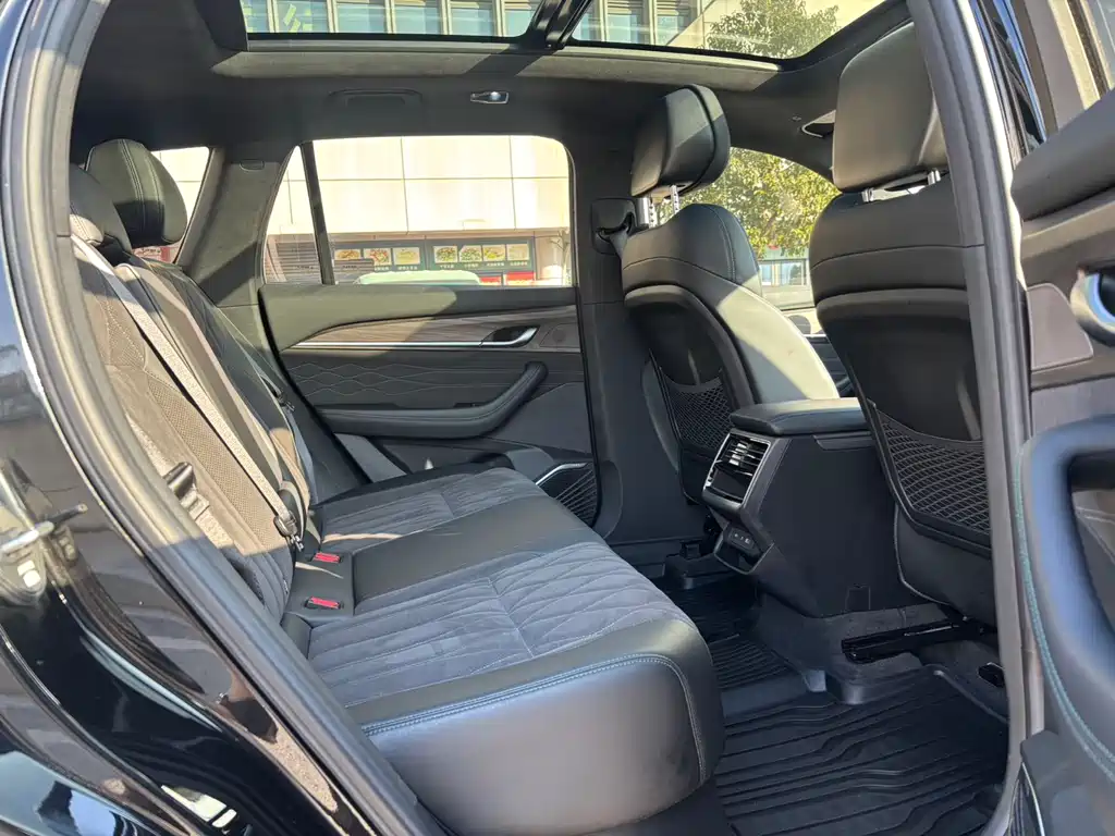 GEELY AUTOMOBILE XINGYUE L