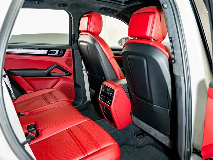 Porsche Cayenne Hybrid — миниатюра 23