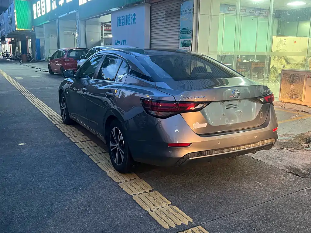 Nissan Sylphy — миниатюра 4