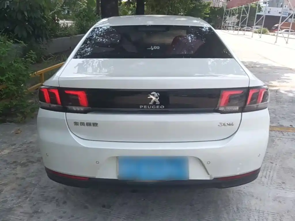 Peugeot 308 — миниатюра 6