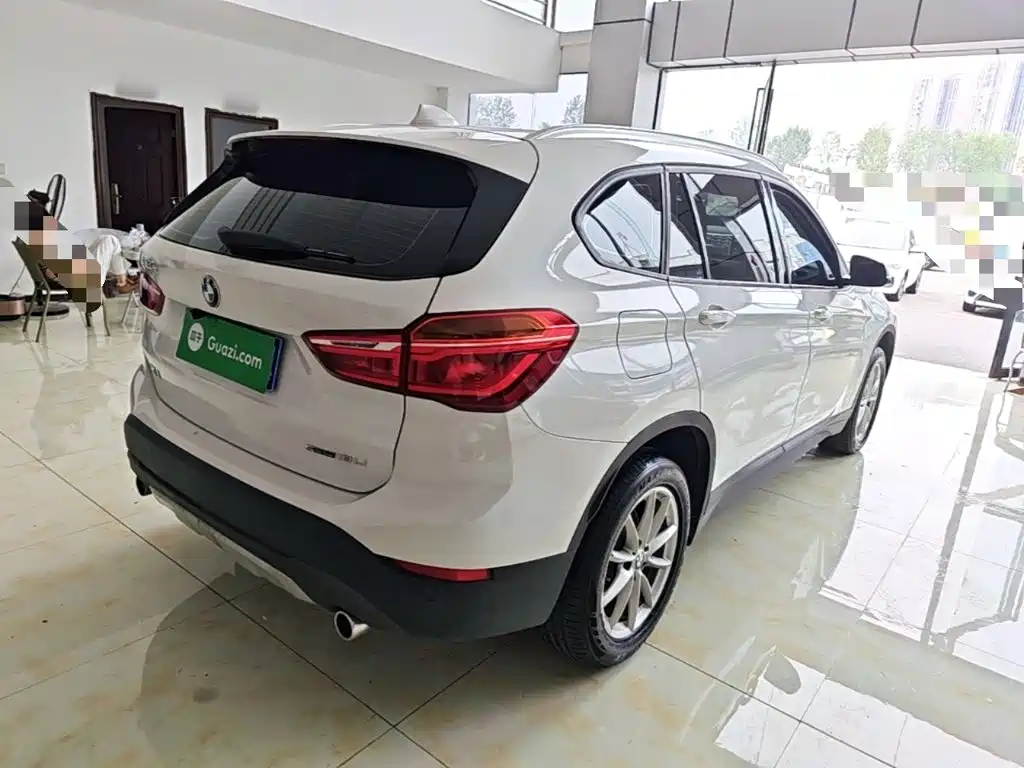 BMW X1 — миниатюра 7