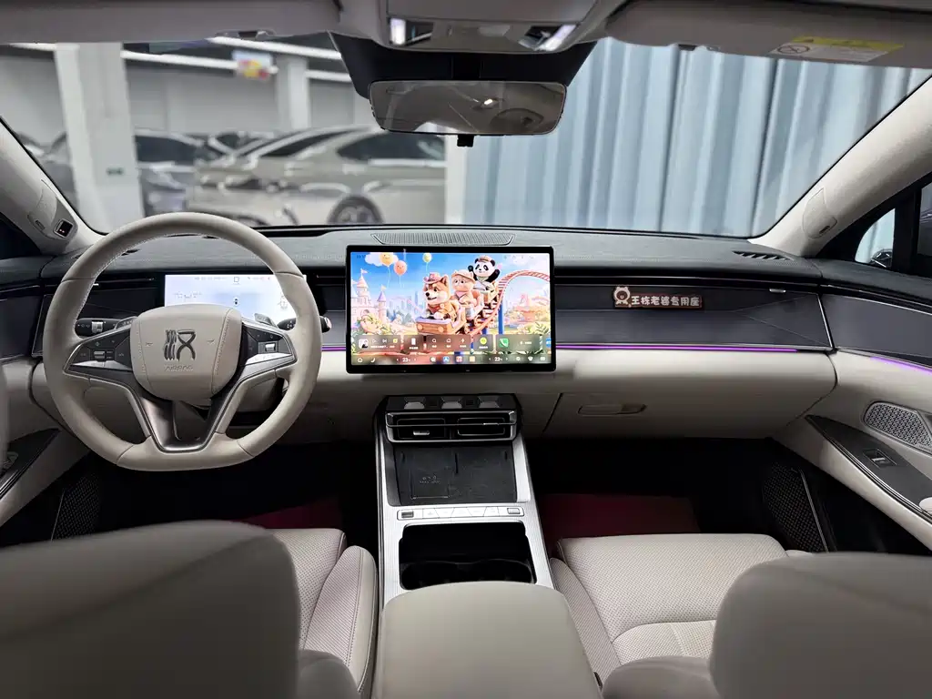 BYD Хань Ли — миниатюра 6