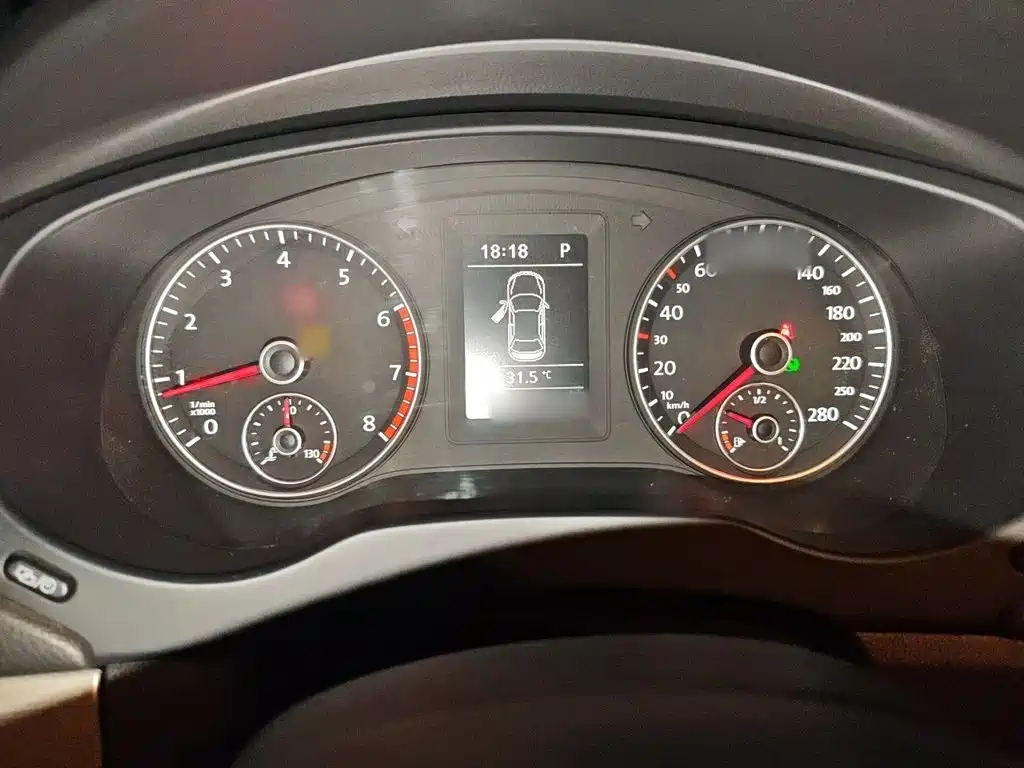 Volkswagen Sagitar — миниатюра 4