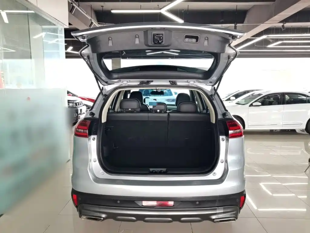 Geely Boyue — миниатюра 19