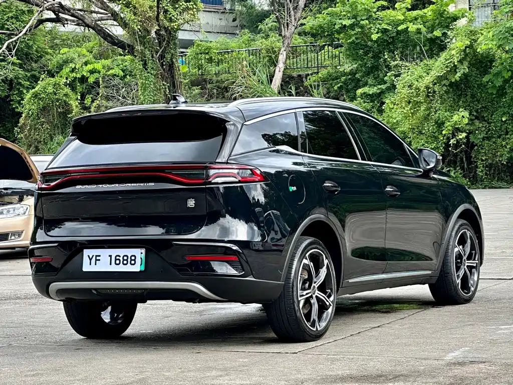 BYD Tang New Energy — миниатюра 4