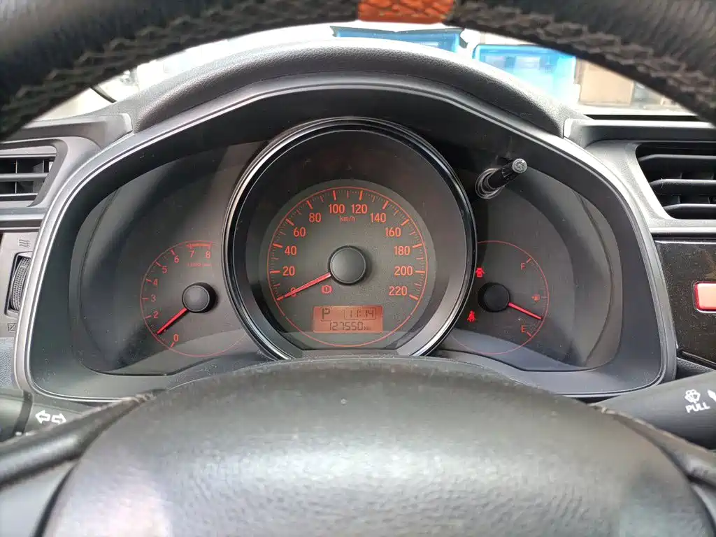 Honda Fit — миниатюра 7