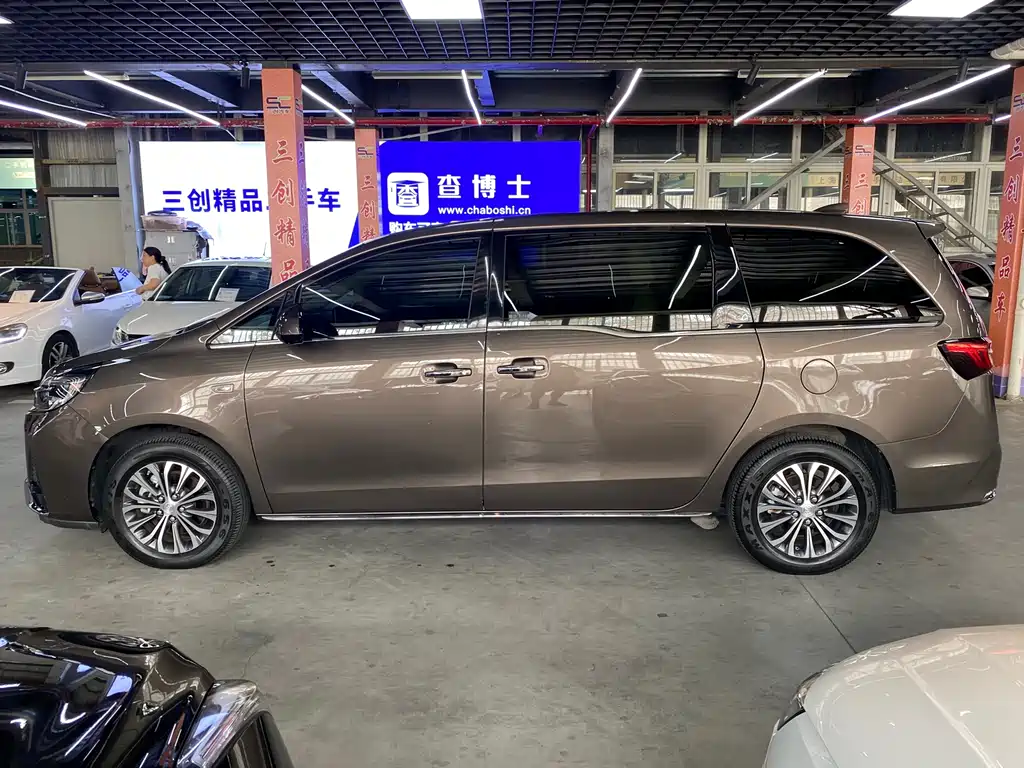 Buick GL8 2023 652T Luxury