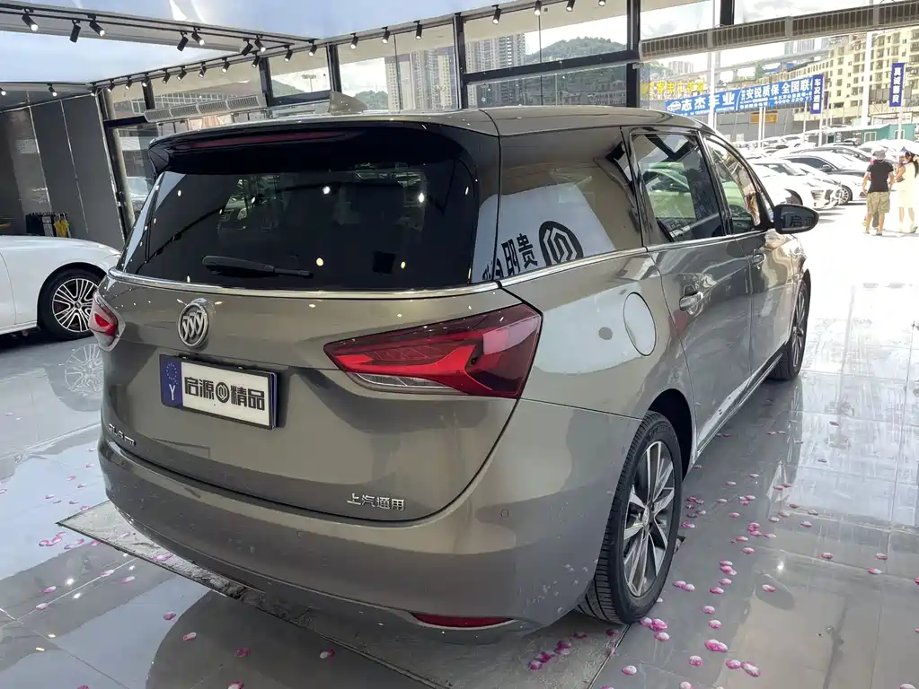 Buick GL6 2019 18T 6 мест Luxury VI