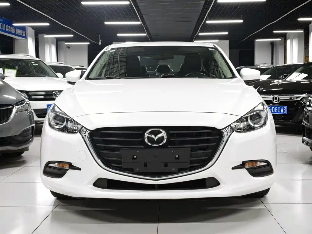 Mazda 3 Axela — миниатюра 2