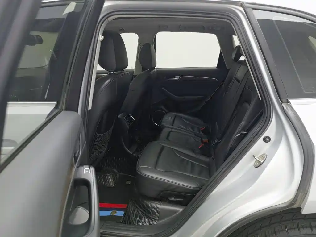 Audi Q5 — миниатюра 15