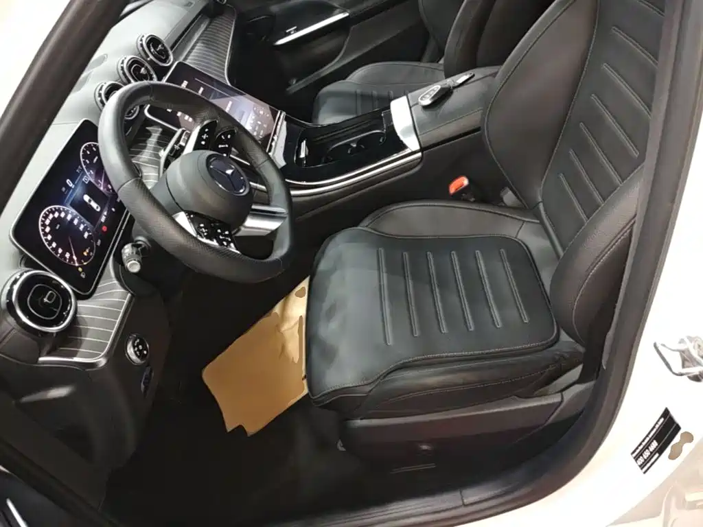 Mercedes-Benz C-Class — миниатюра 15