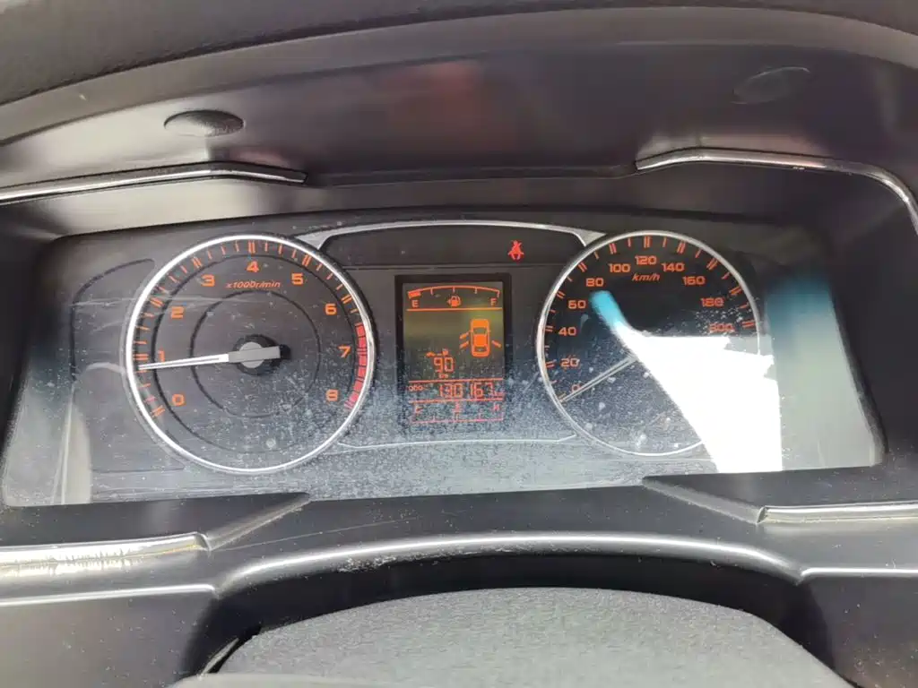 Geely Vision — миниатюра 12