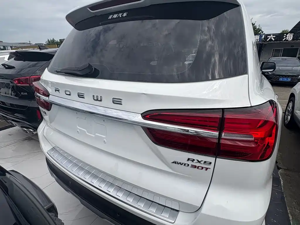 Roewe RX8 — миниатюра 17