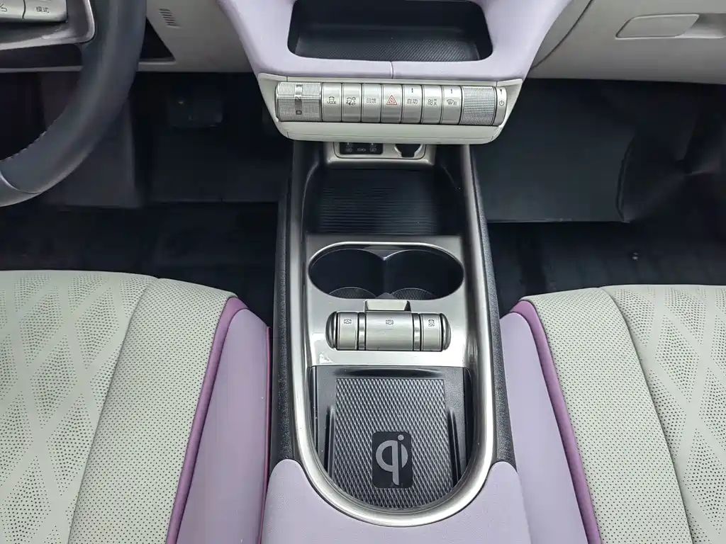 BYD Dolphin — миниатюра 10