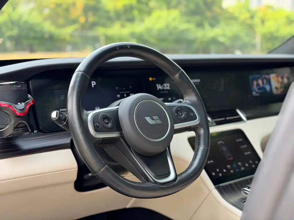 Li Auto Li ONE — миниатюра 18