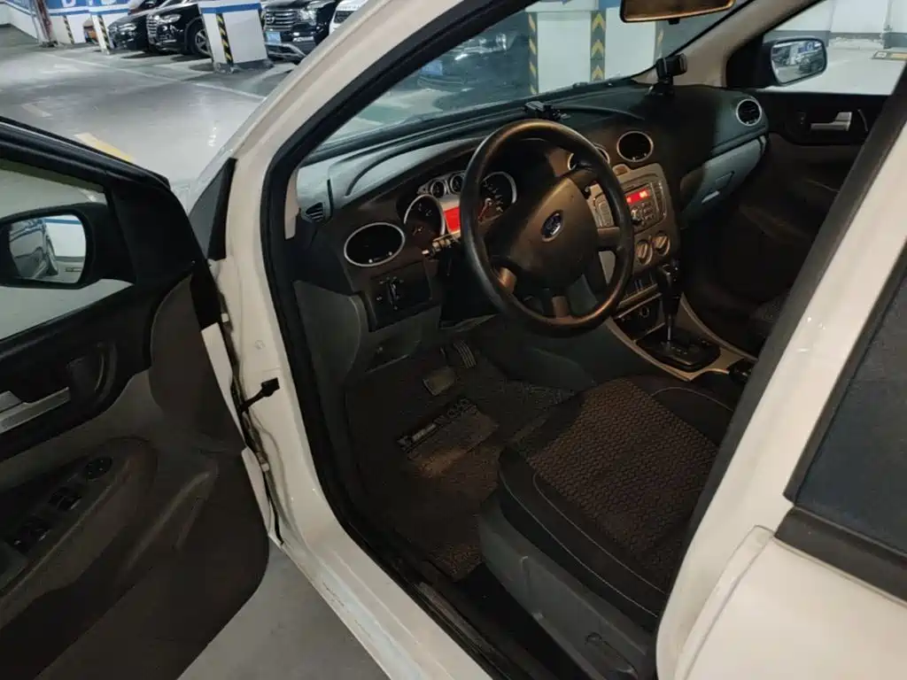 Ford Focus — миниатюра 18