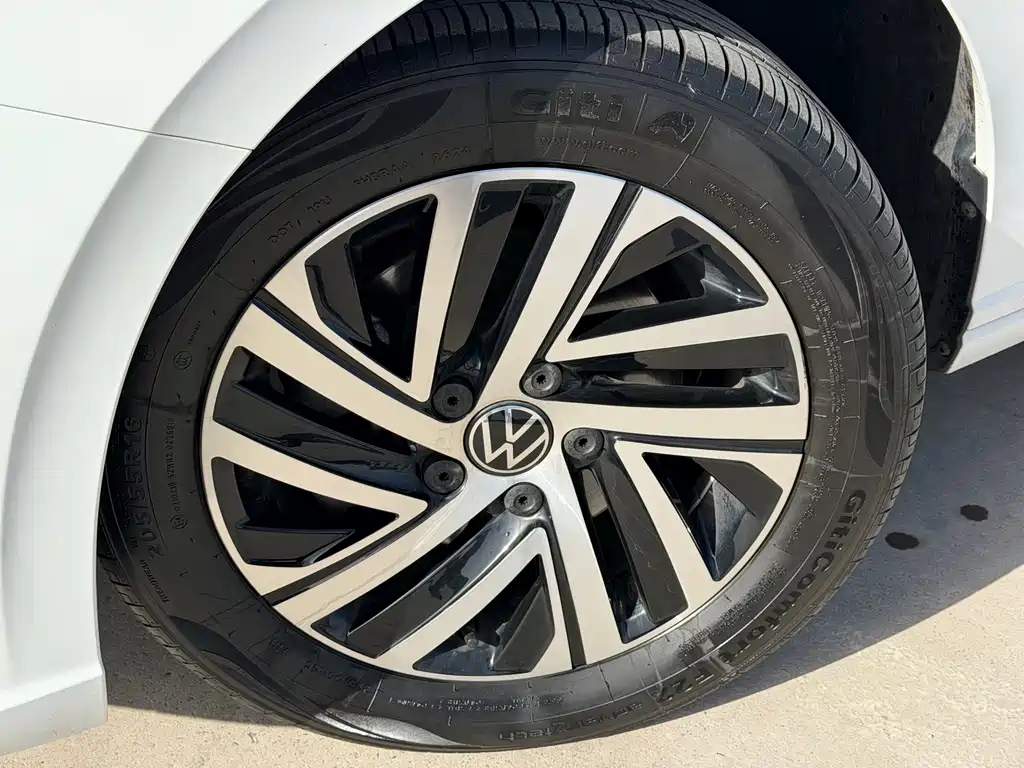 Volkswagen Lavida — миниатюра 19