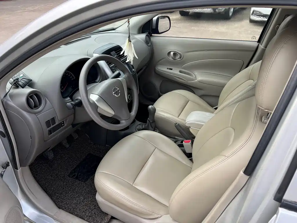 Nissan Sunny — миниатюра 5