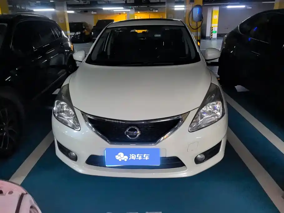 Nissan Tiida — миниатюра 2