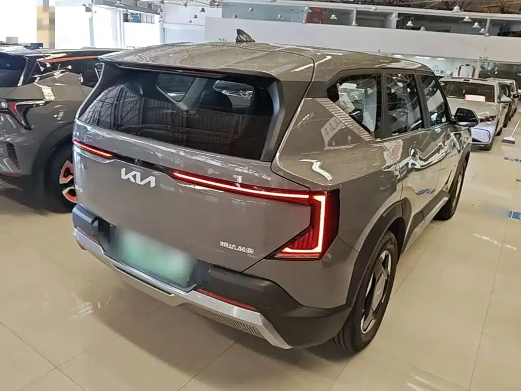 Kia EV5 — миниатюра 7