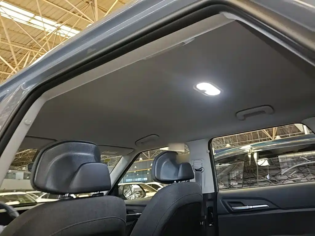Kia EV5 — миниатюра 18