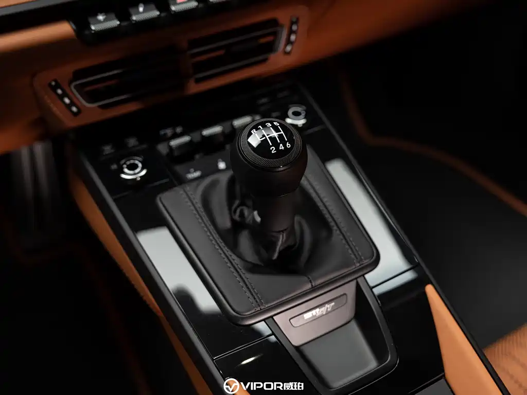 Porsche 911 2024 S/T 4.0L