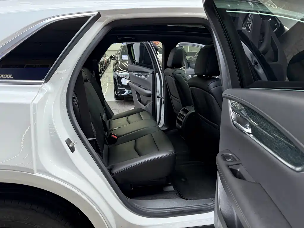 Cadillac XT5 — миниатюра 17