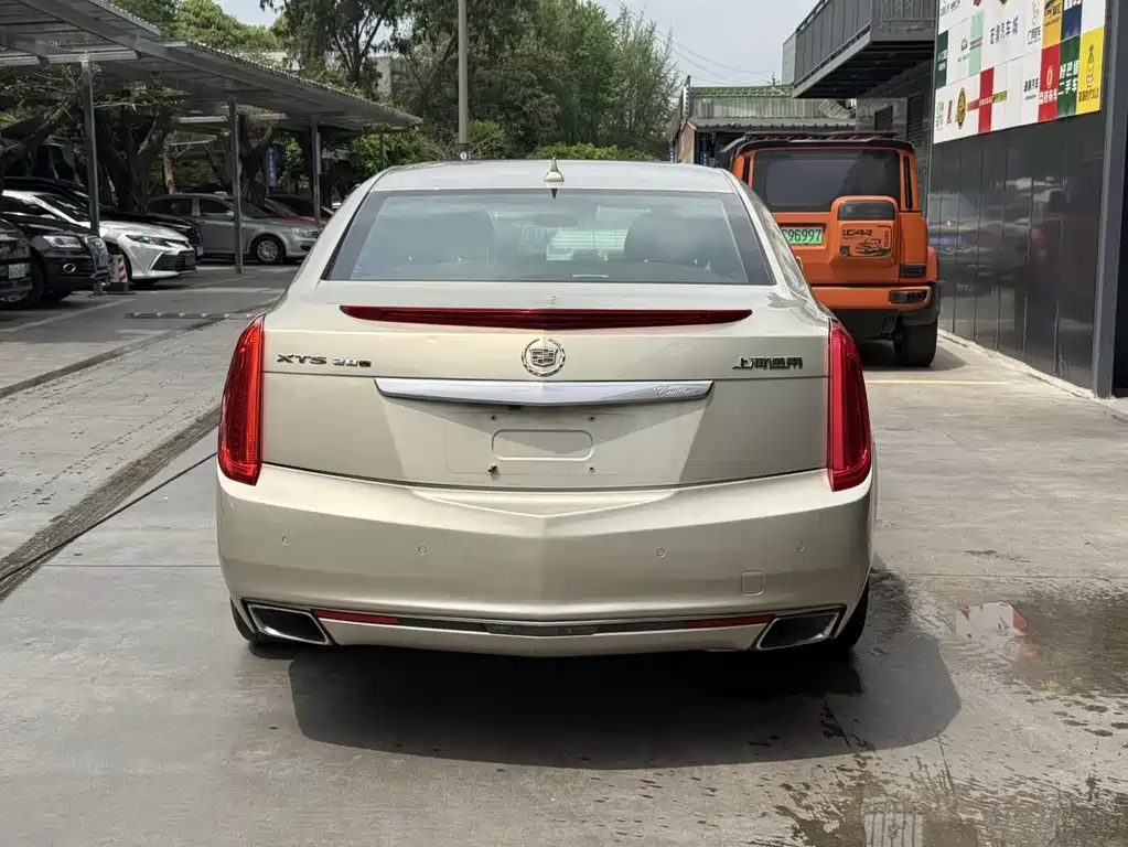 Cadillac XTS — миниатюра 6