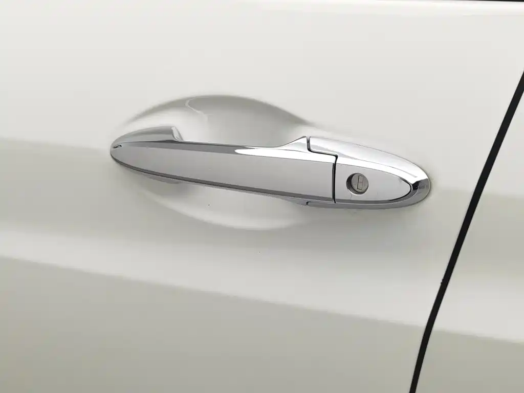 Honda Vezel — миниатюра 18