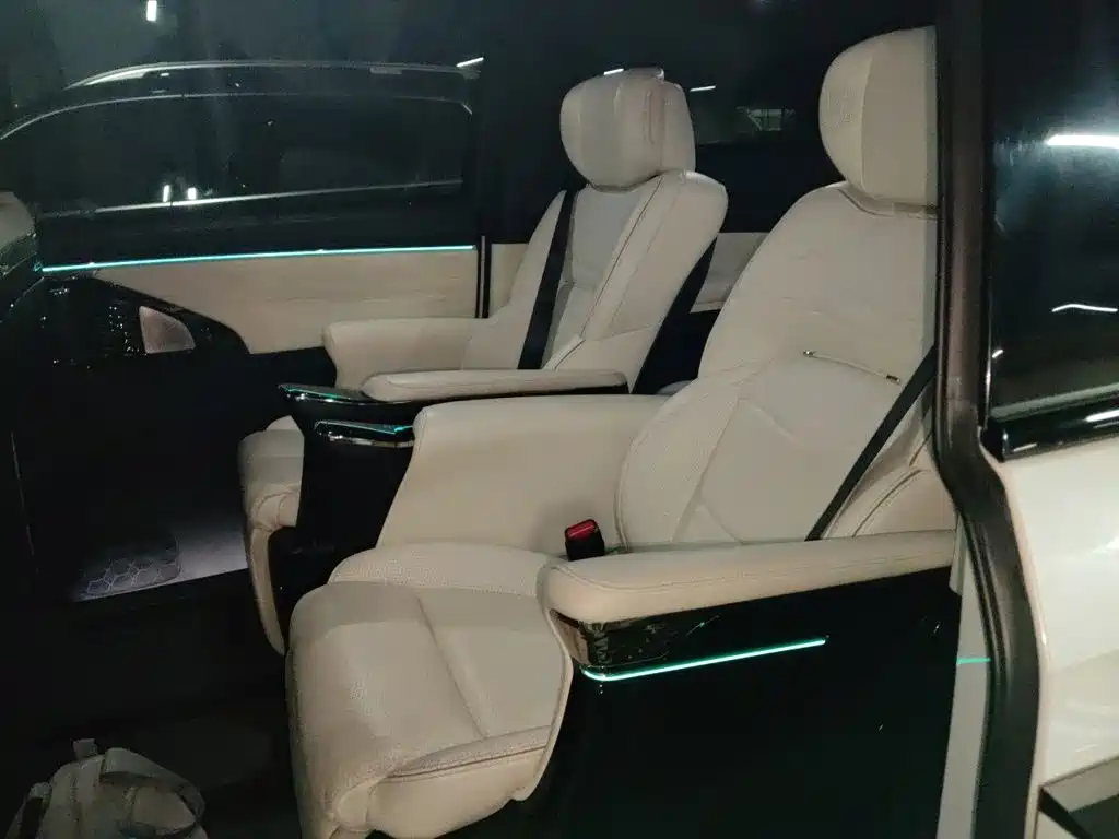 GAC Motor Trumpchi M8 — миниатюра 18