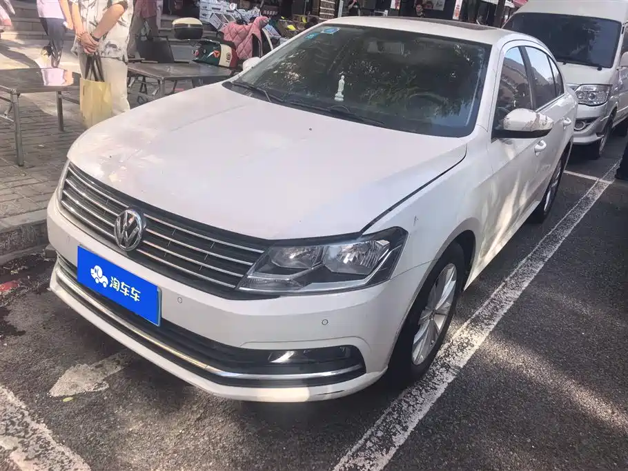Купить Volkswagen Lavida