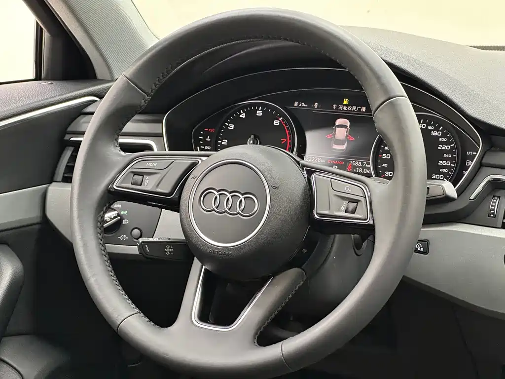 Audi A4L — миниатюра 22