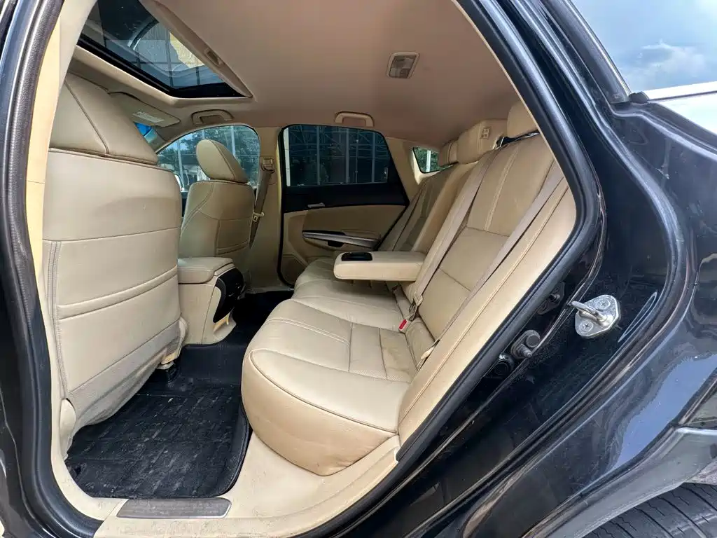Honda Crosstour — миниатюра 19