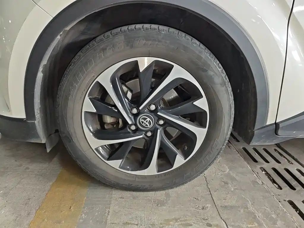 Toyota IZOA — миниатюра 23