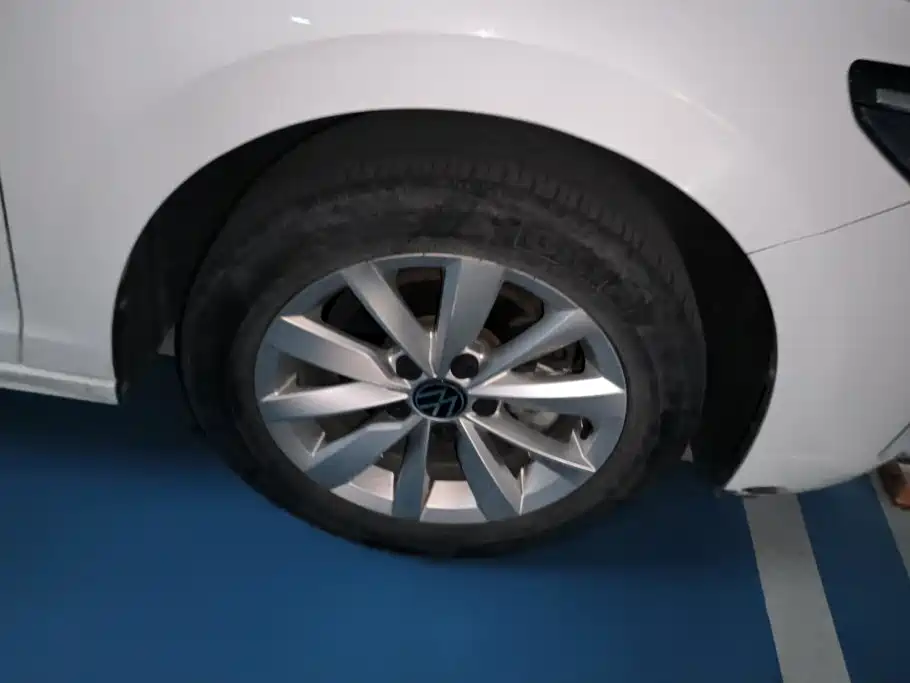 Volkswagen Bora — миниатюра 6