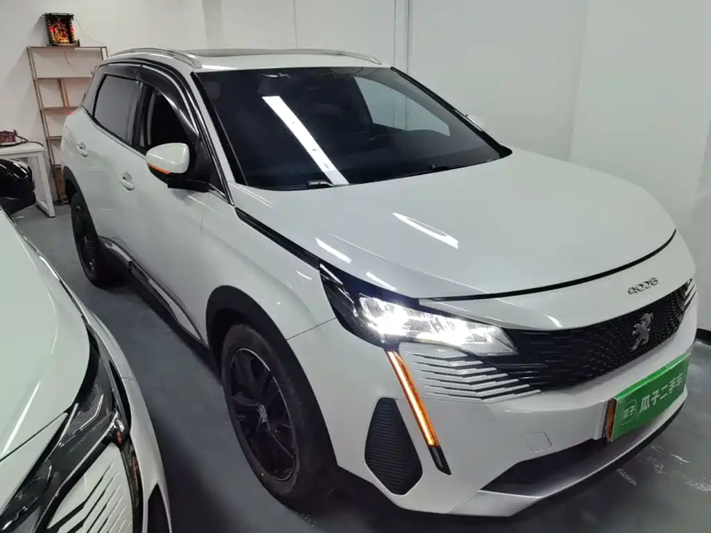 Peugeot 4008 — миниатюра 4