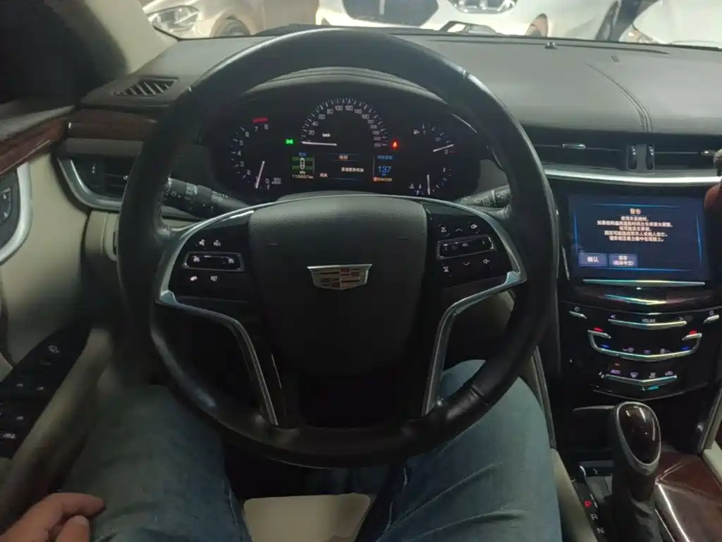 Cadillac XTS — миниатюра 11