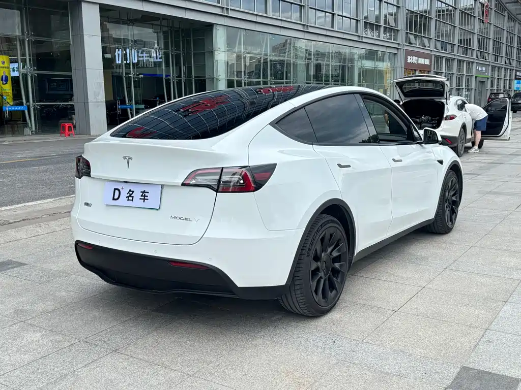 Tesla Model Y 2021 3D7